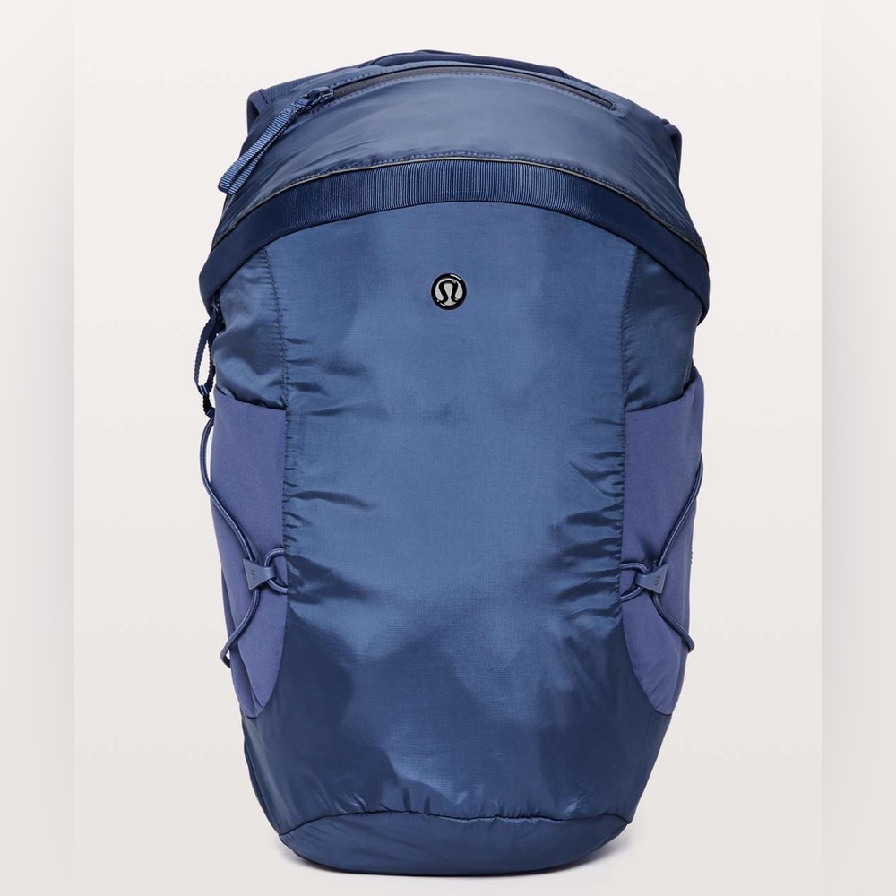 Lululemon Run All Day Backpack II 13L in Gatsby Blue - Picture 4 of 10